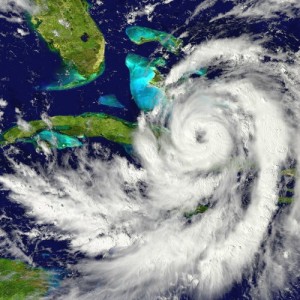hurricane-bearing-down-on-south-florida